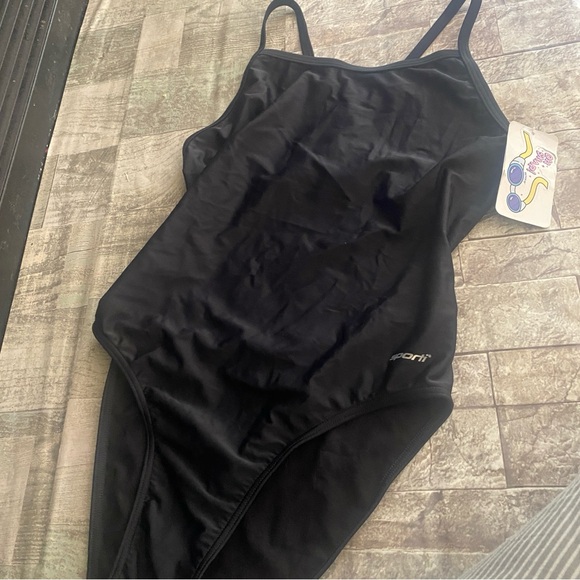 Sporti
Solid Thin Strap One Piece Swimsuit - Picture 8 of 12